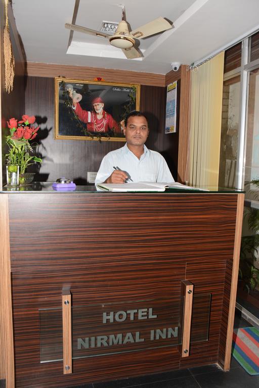 Hotel Nirmal Inn Bhubaneswar Rum bild