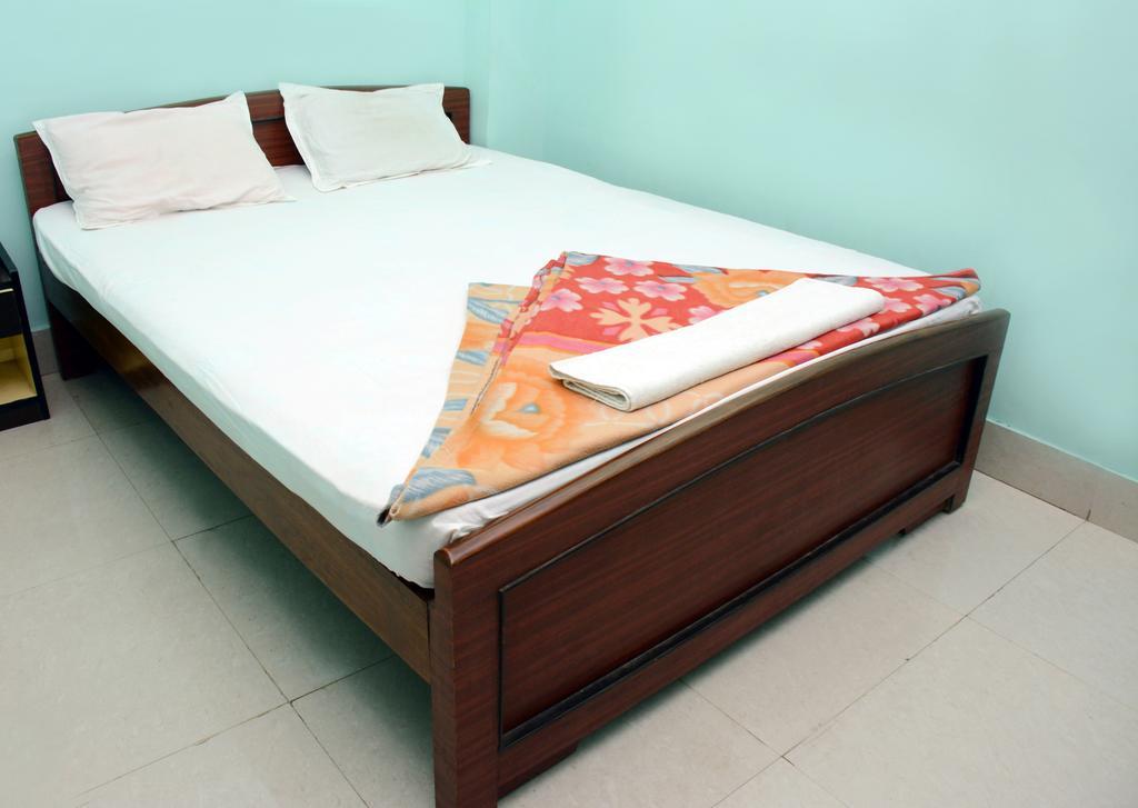 Hotel Nirmal Inn Bhubaneswar Rum bild