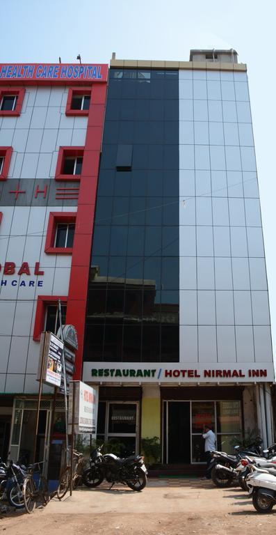 Hotel Nirmal Inn Bhubaneswar Rum bild